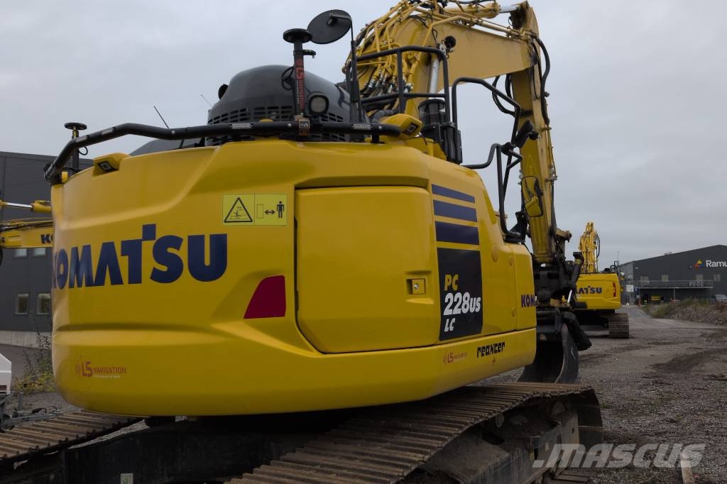 Komatsu PC228 USLC-11E0 Bandgrävare Bandgrävare