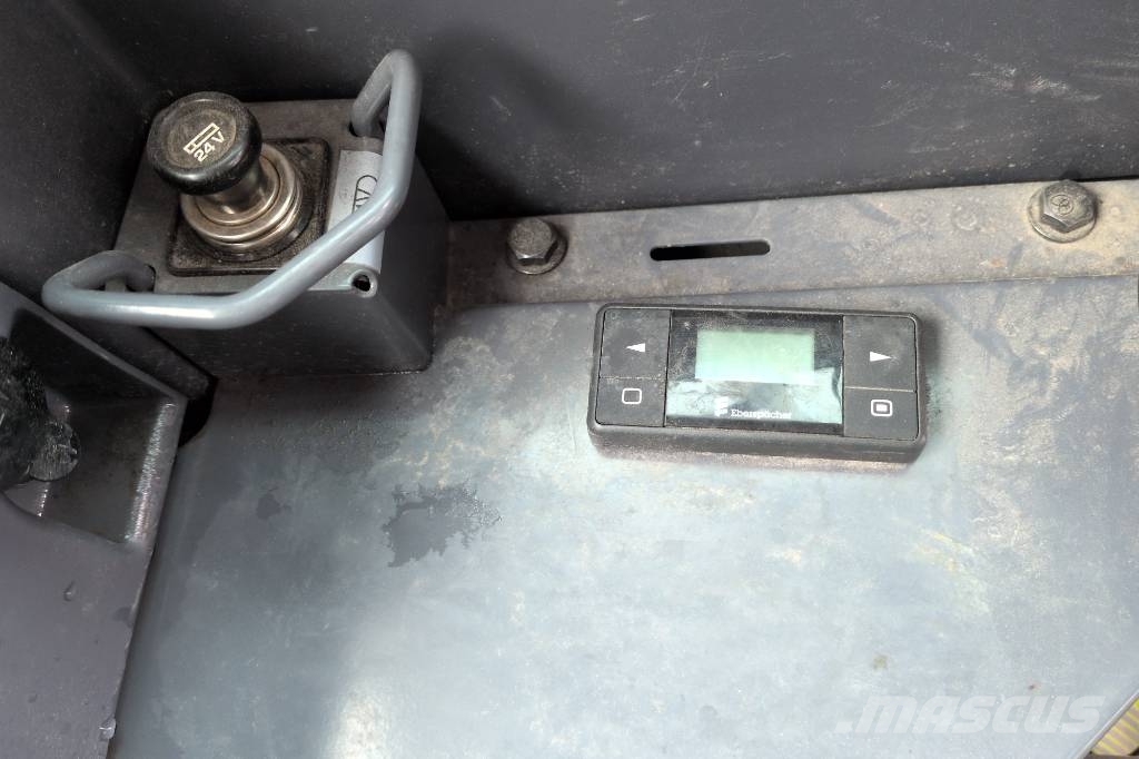 Komatsu PC228 USLC-11E0 Bandgrävare Bandgrävare