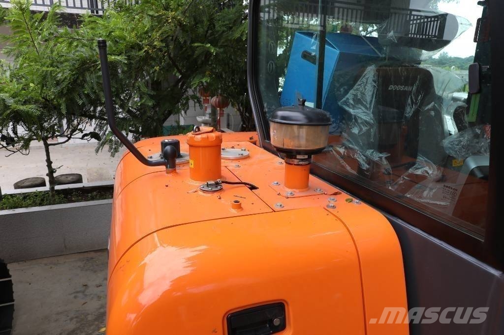 Doosan DX 60-10 Mini ekskavatori < 7 t