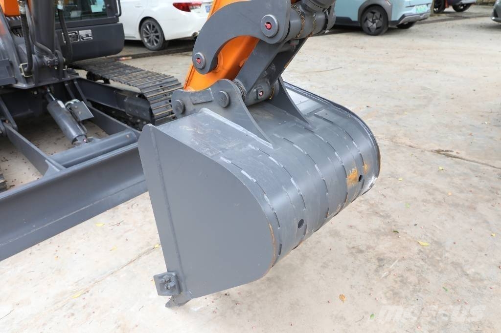 Doosan DX 60-10 Mini ekskavatori < 7 t