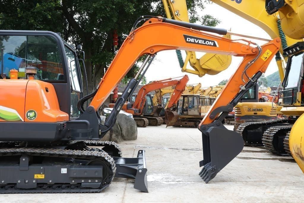 Doosan DX 60-10 Mini ekskavatori < 7 t