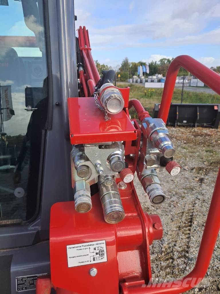 Takeuchi TL10 V2 Rupsladers
