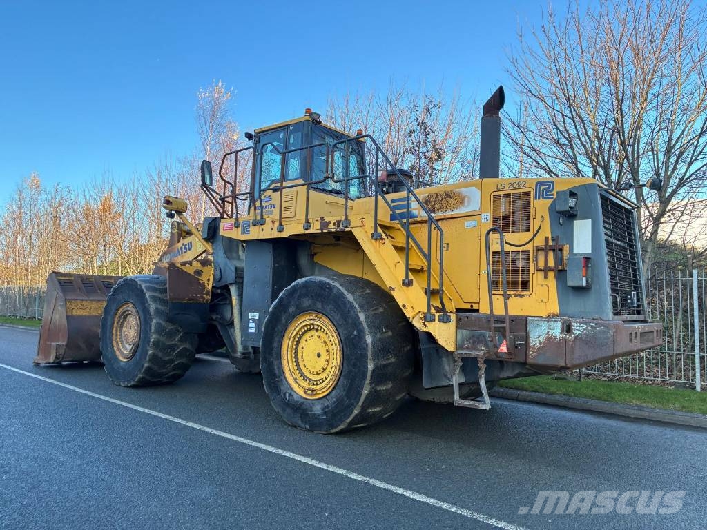 Komatsu WA 600-6 Cargadoras sobre ruedas