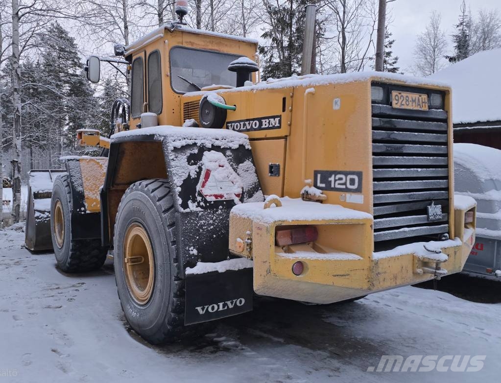 Volvo L 120 Φορτωτές με λάστιχα (Τροχοφόροι)