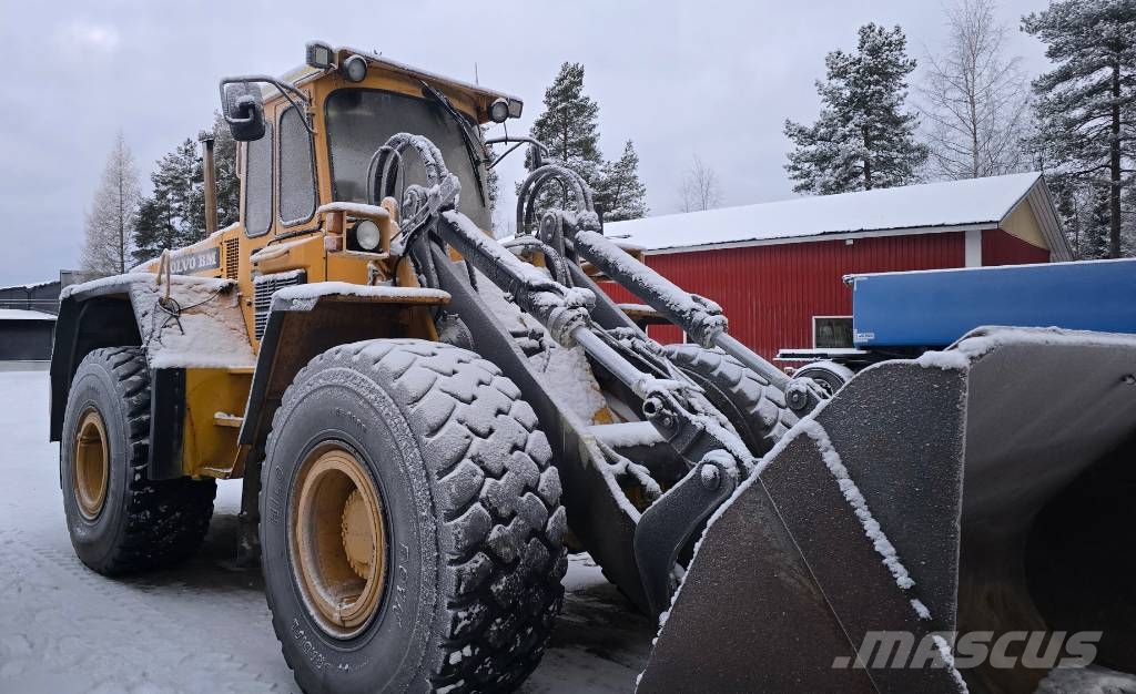 Volvo L 120 Φορτωτές με λάστιχα (Τροχοφόροι)