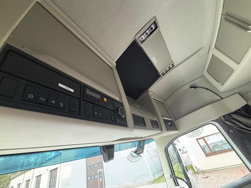 Volvo FM13 420 4x2 EURO6 + SIDE OPENING ボックスボディー、ウイング、箱車