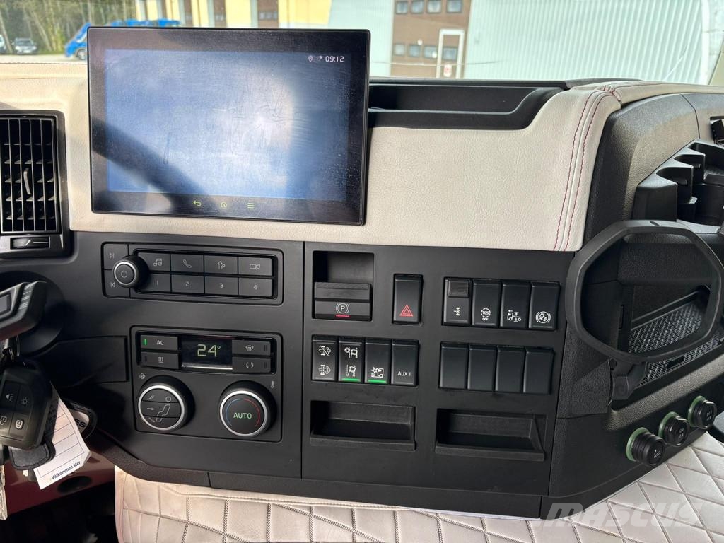 Volvo FM13 420 4x2 EURO6 + SIDE OPENING ボックスボディー、ウイング、箱車