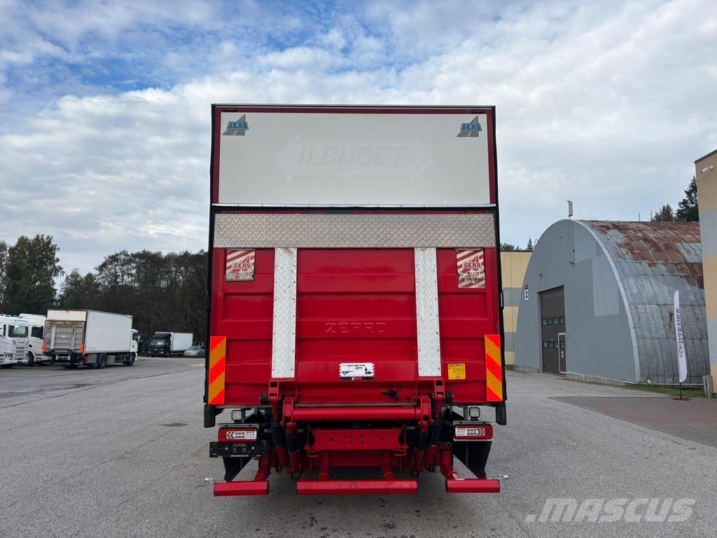 Volvo FM13 420 4x2 EURO6 + SIDE OPENING ボックスボディー、ウイング、箱車