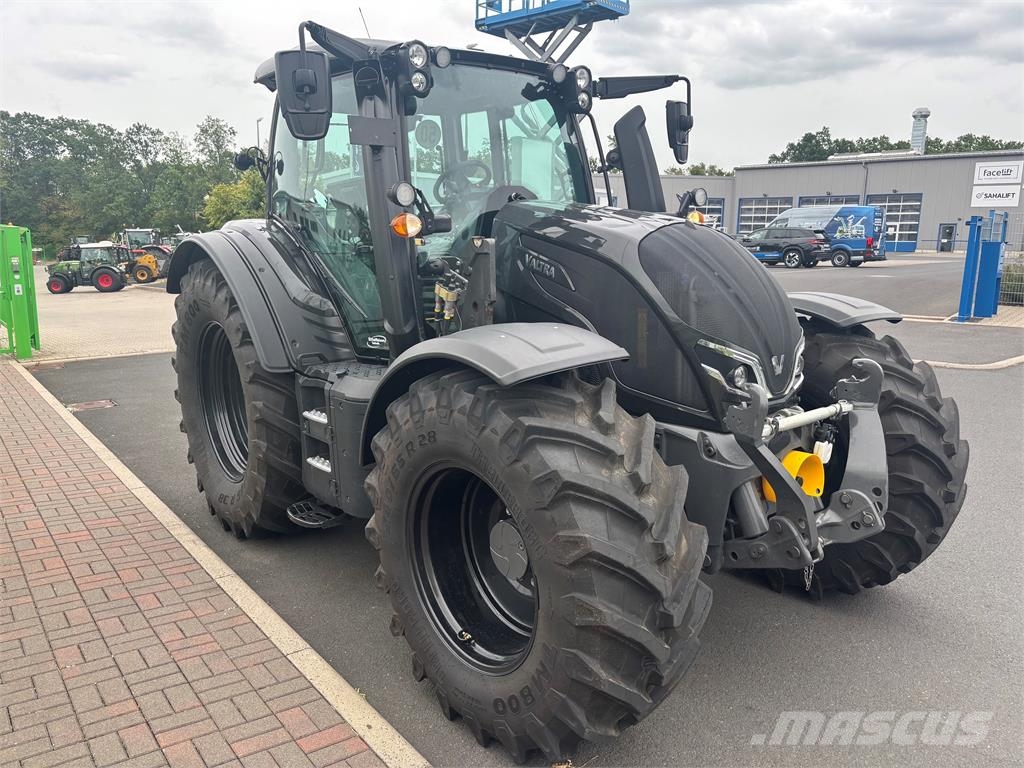 Valtra N175 Direct SmartTouch Traktori