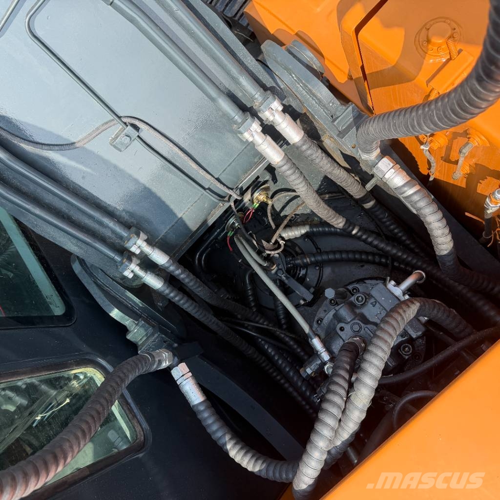 Hyundai HX 220 HD Midi bageri 7t – 12t