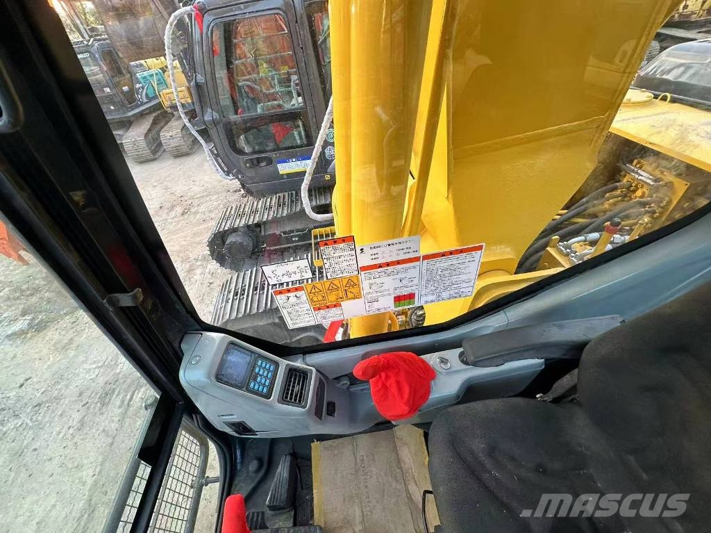 Komatsu PC 200-7 Midi bagri 7t – 12t