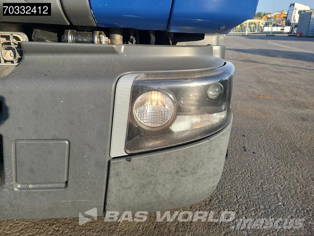 Renault D-Wide 380 4X2 19tonner 2000kg Underfold tailgate Camion Fourgon
