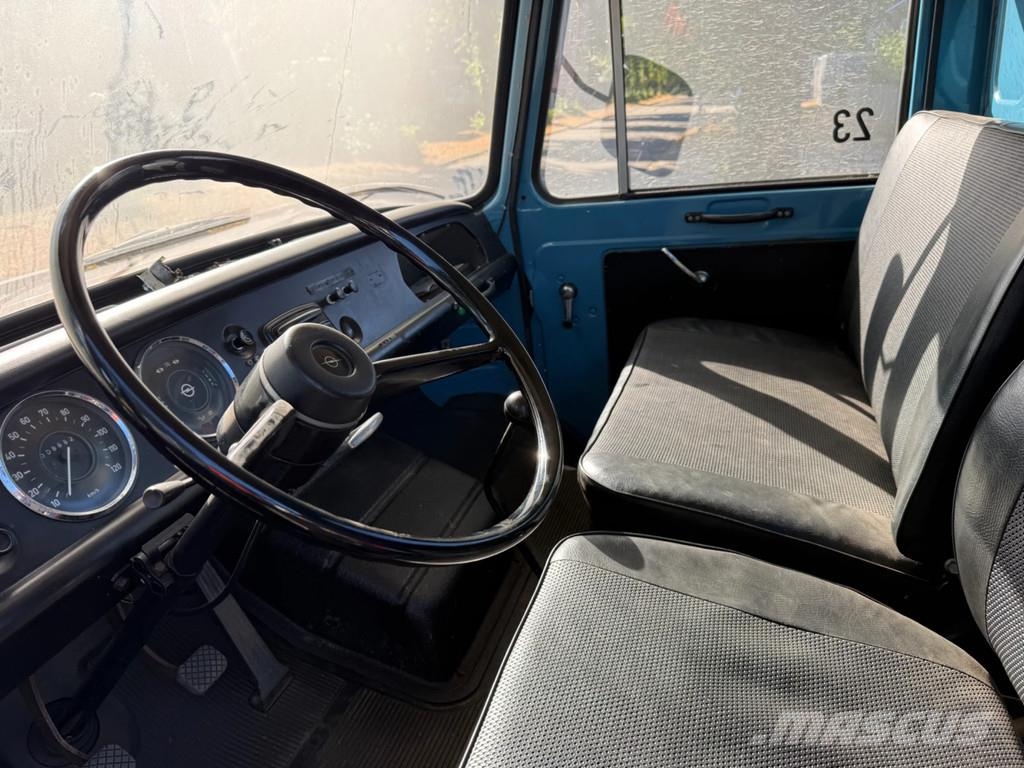 Opel Blitz K62 76 H Maar 8662km / 165pk / Oldtimer / Ex Dobozos teherautók