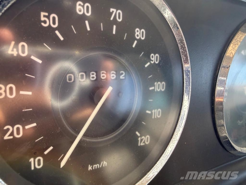 Opel Blitz K62 76 H Maar 8662km / 165pk / Oldtimer / Ex Dobozos teherautók
