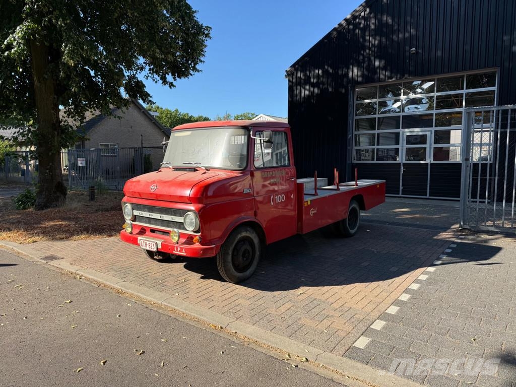 Opel Blitz K62 76 H Maar 8662km / 165pk / Oldtimer / Ex Dobozos teherautók
