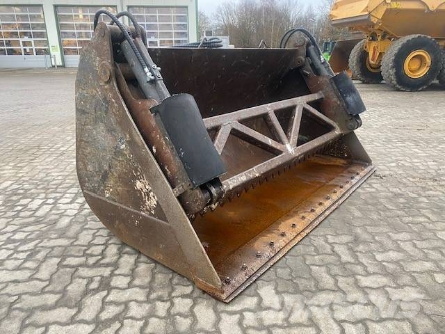 Seiler (5675)  Schaufel / bucket دلاء