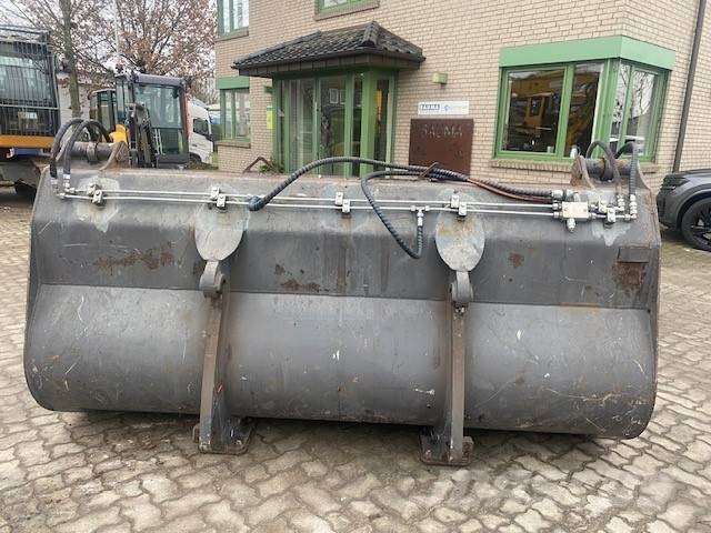 Seiler (5675)  Schaufel / bucket دلاء