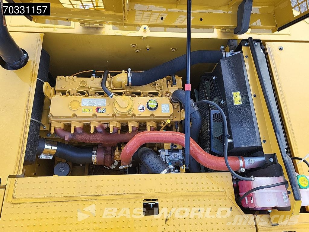 CAT 324 Rupsgraafmachines