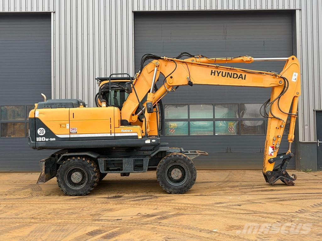 Hyundai Robex 180W-9A Excavadoras de ruedas