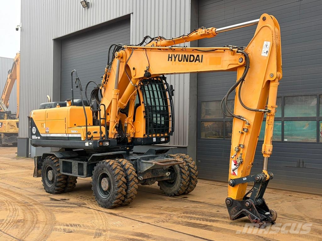 Hyundai Robex 180W-9A Excavadoras de ruedas