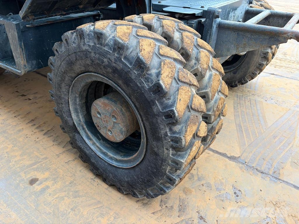Hyundai Robex 180W-9A Excavadoras de ruedas
