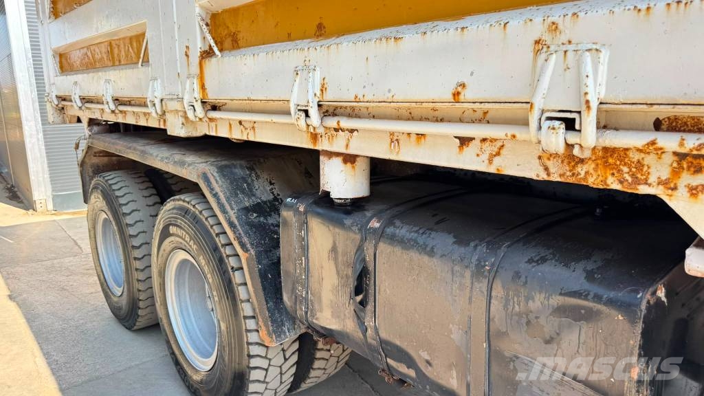 Scania 113 H 360 6x4 italian tipper Camiões basculantes