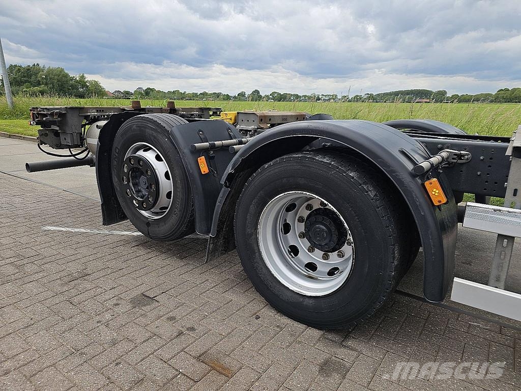 Iveco S-WAY AS260S48 6X2 STEER INTARDER Camioane Demontabile
