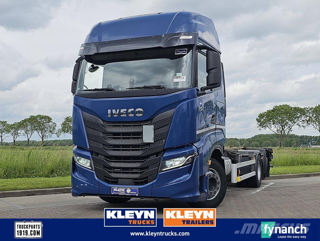 Iveco S-WAY AS260S48 6X2 STEER INTARDER Camioane Demontabile