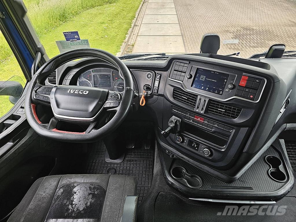 Iveco S-WAY AS260S48 6X2 STEER INTARDER Camioane Demontabile