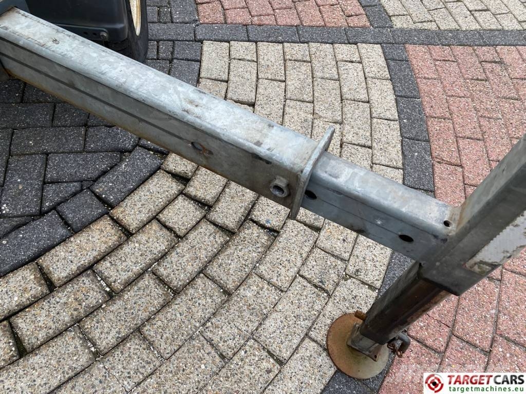 Paus ASA 25WH Towable Material Lift 2500cm Andere liften en hoogwerkers