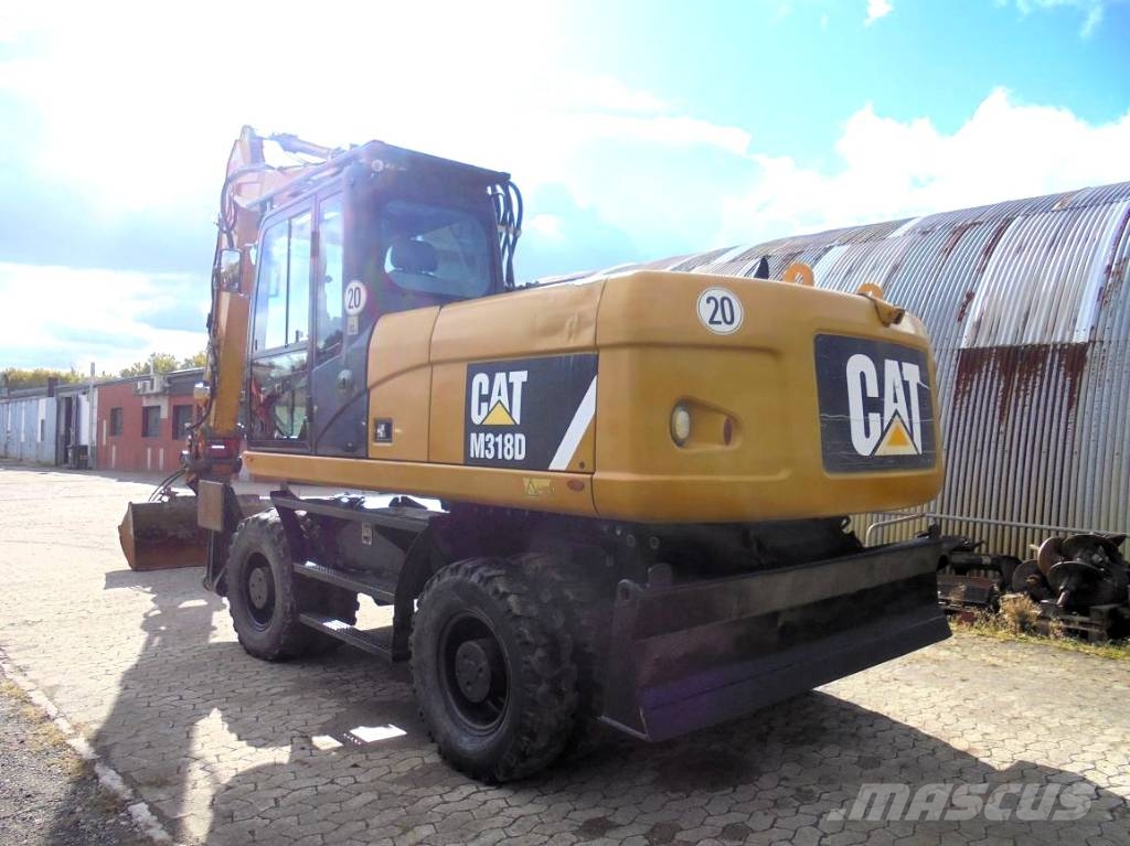 CAT M 318 D Bagri na kolesih