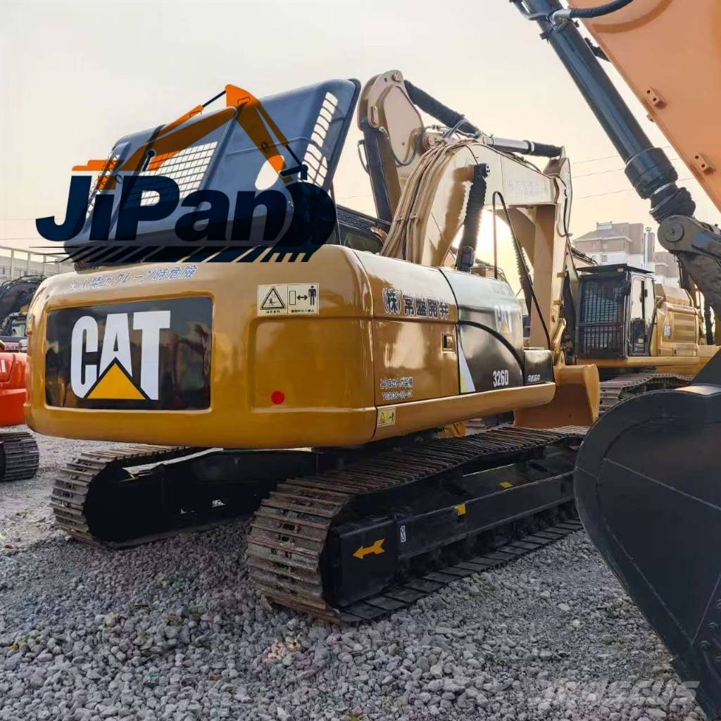 CAT 326 D Bagri goseničarji