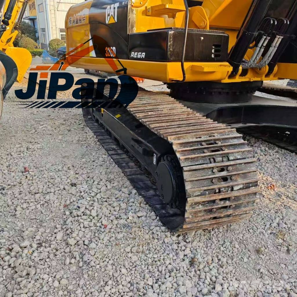 CAT 326 D Bagri goseničarji
