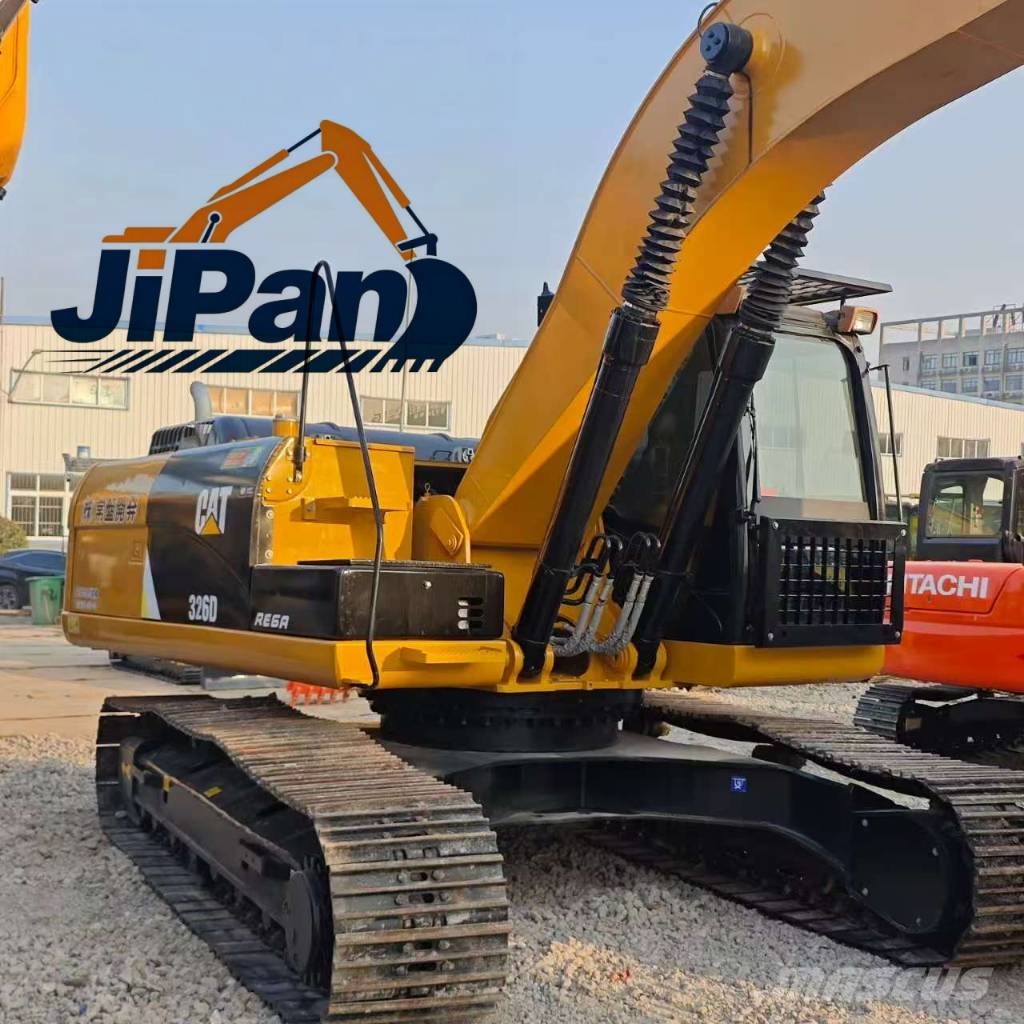 CAT 326 D Bagri goseničarji