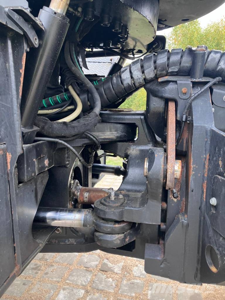 John Deere 1270 E Харвестеры