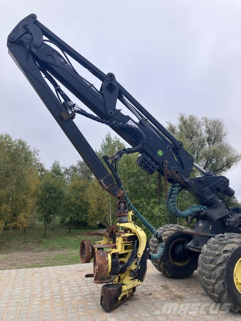 John Deere 1270 E Харвестеры