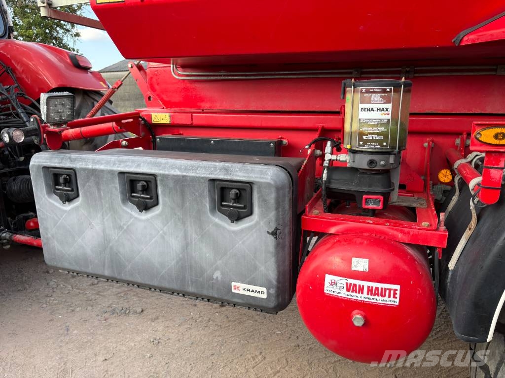 Beco Maxxim 300 مقطورات حاويات