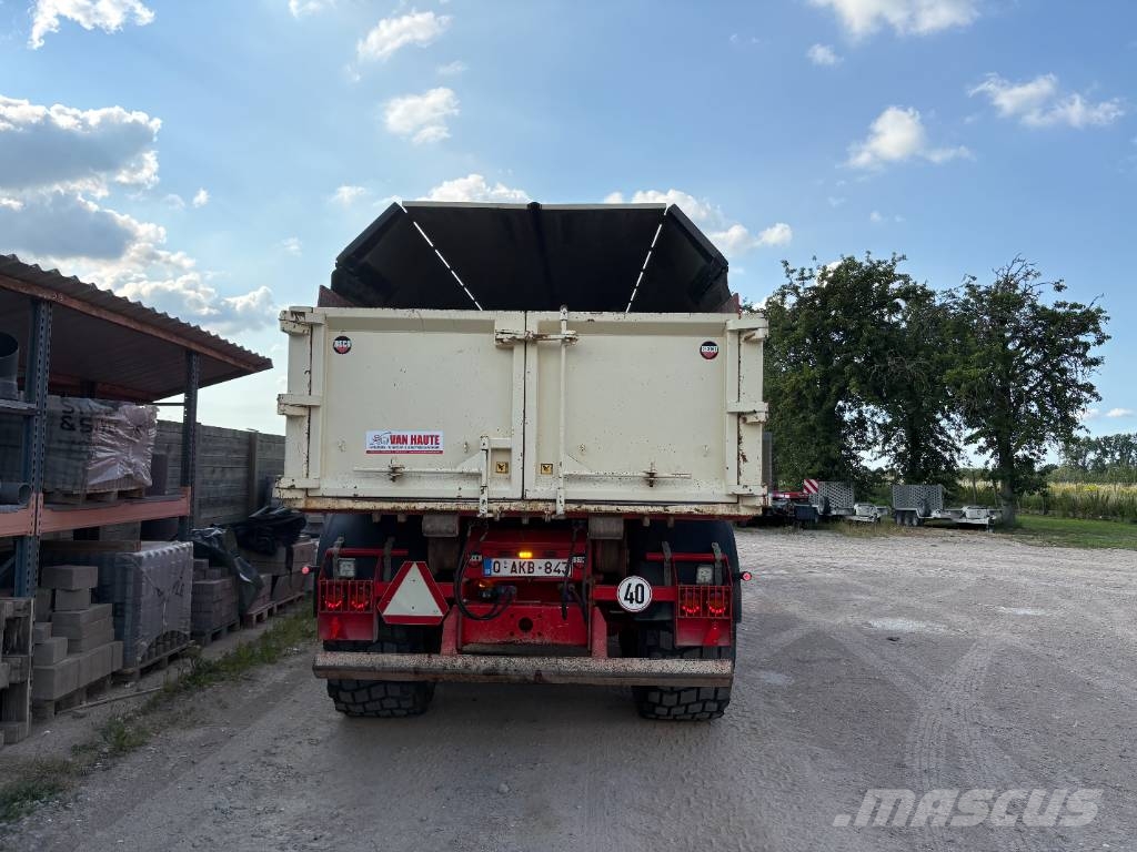 Beco Maxxim 300 مقطورات حاويات
