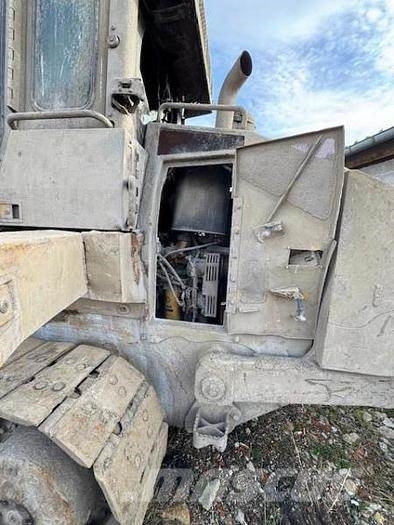 CAT 973D - Φορτωτές με ερπύστριες