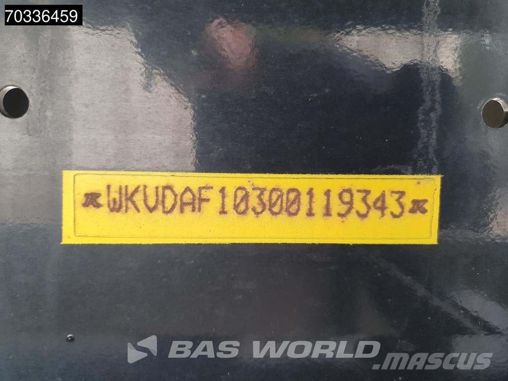 Kässbohrer XS 3 axles Laadklep APK 03/27 2xLiftas Furgoonpoolhaagised