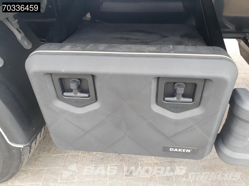 Kässbohrer XS 3 axles Laadklep APK 03/27 2xLiftas Furgoonpoolhaagised