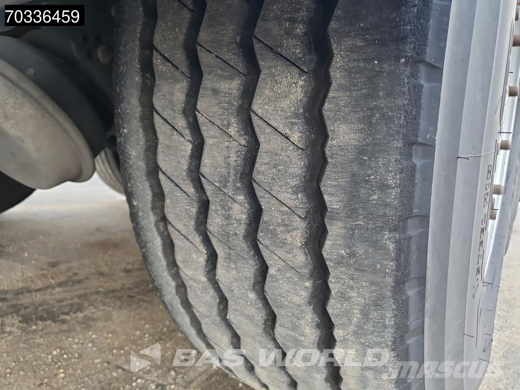 Kässbohrer XS 3 axles Laadklep APK 03/27 2xLiftas Furgoonpoolhaagised