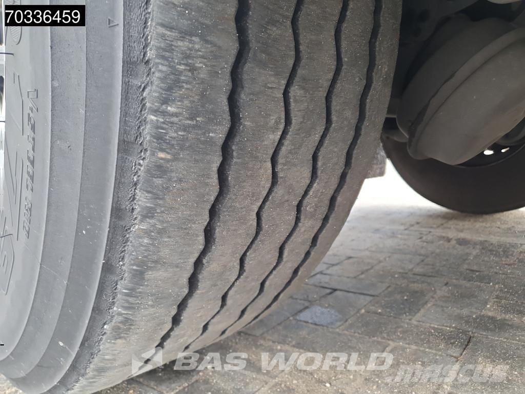 Kässbohrer XS 3 axles Laadklep APK 03/27 2xLiftas Furgoonpoolhaagised