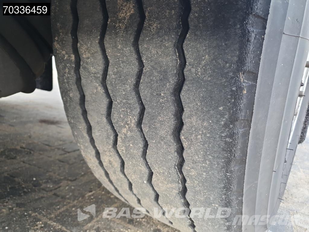 Kässbohrer XS 3 axles Laadklep APK 03/27 2xLiftas Furgoonpoolhaagised