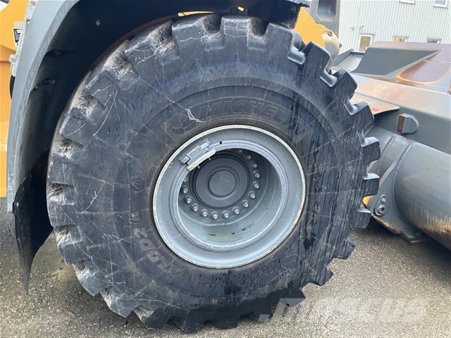 Liebherr L 566 XPower Utovarivači na točkove