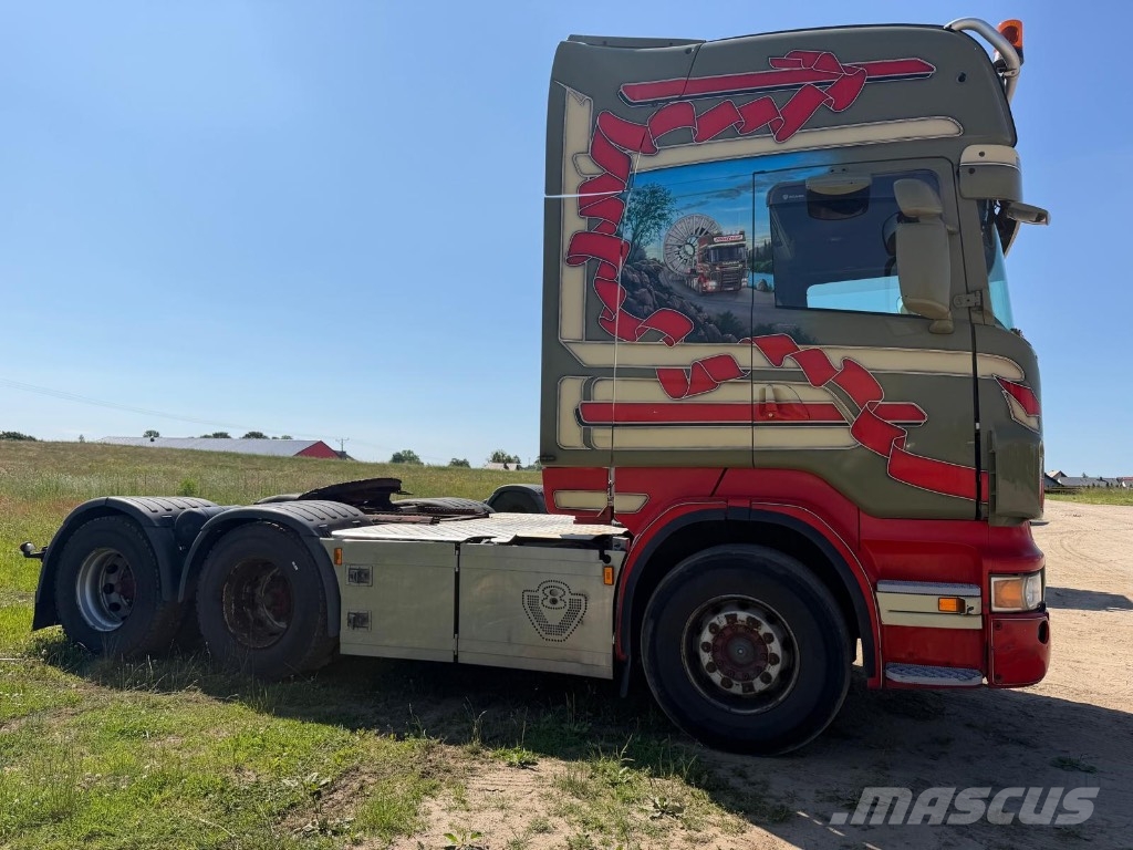 Scania R 560 Тягачі