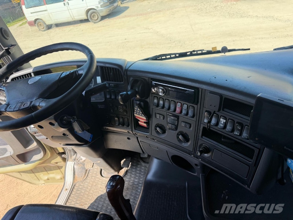 Scania R 560 Тягачі