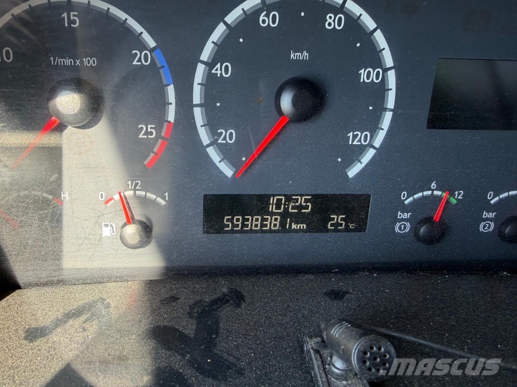 Scania R 560 Тягачі