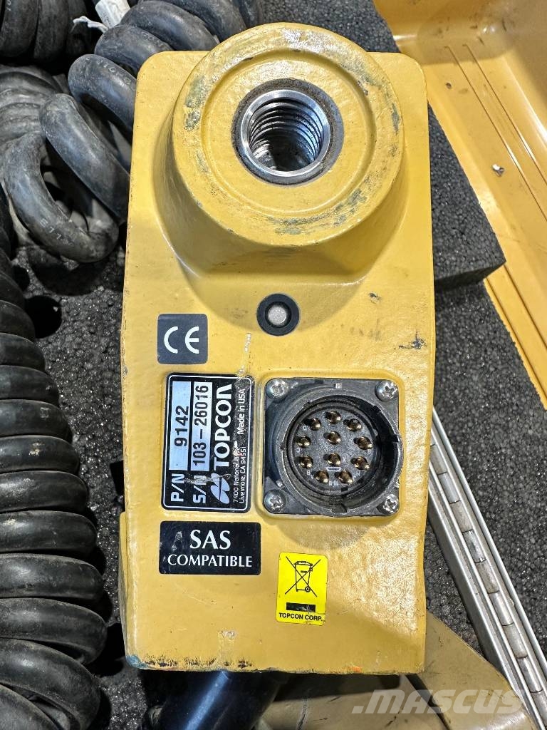 Topcon levelling system /LS-B4 sensor /9142 sonic tracker Elektronika