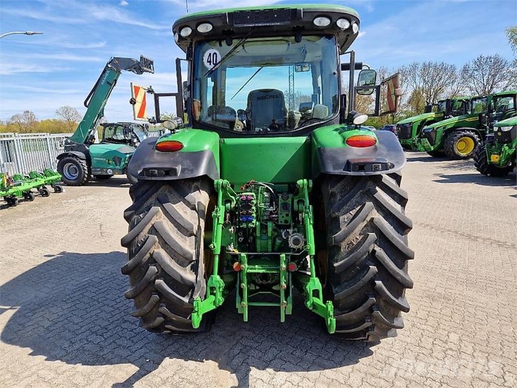 John Deere 8285R PowerShift Traktoren